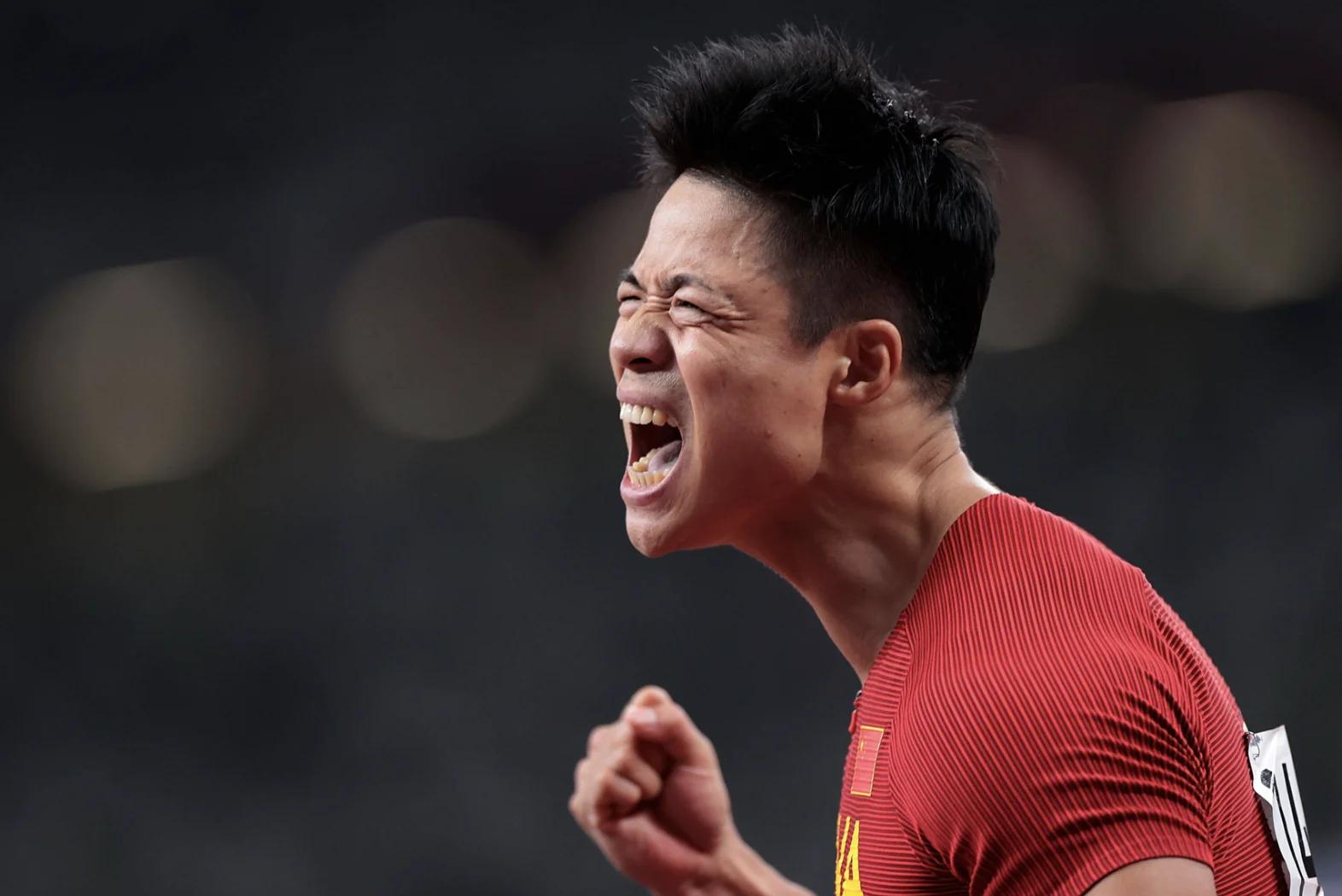 关于苏炳添轻松击败勇士晋级半决赛，竞技爆发！的信息